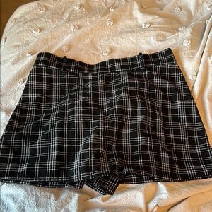 Plaid Black and White Shorts